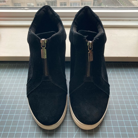 Blondo Glenda Waterproof Wedge Sneaker - Picture 3 of 9